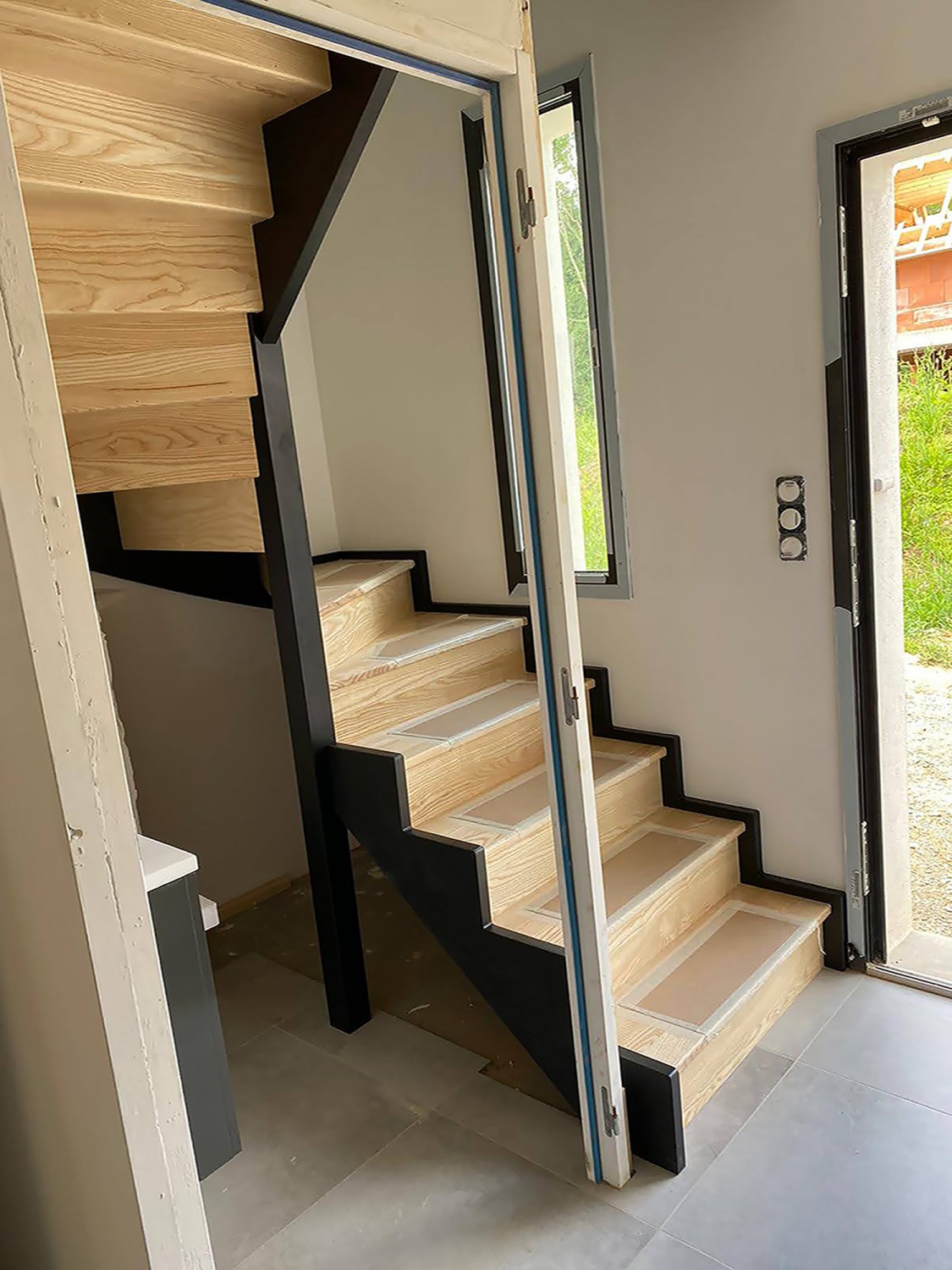 Maison neuve secteur Lorient, création d'un escalier bois sur mesure