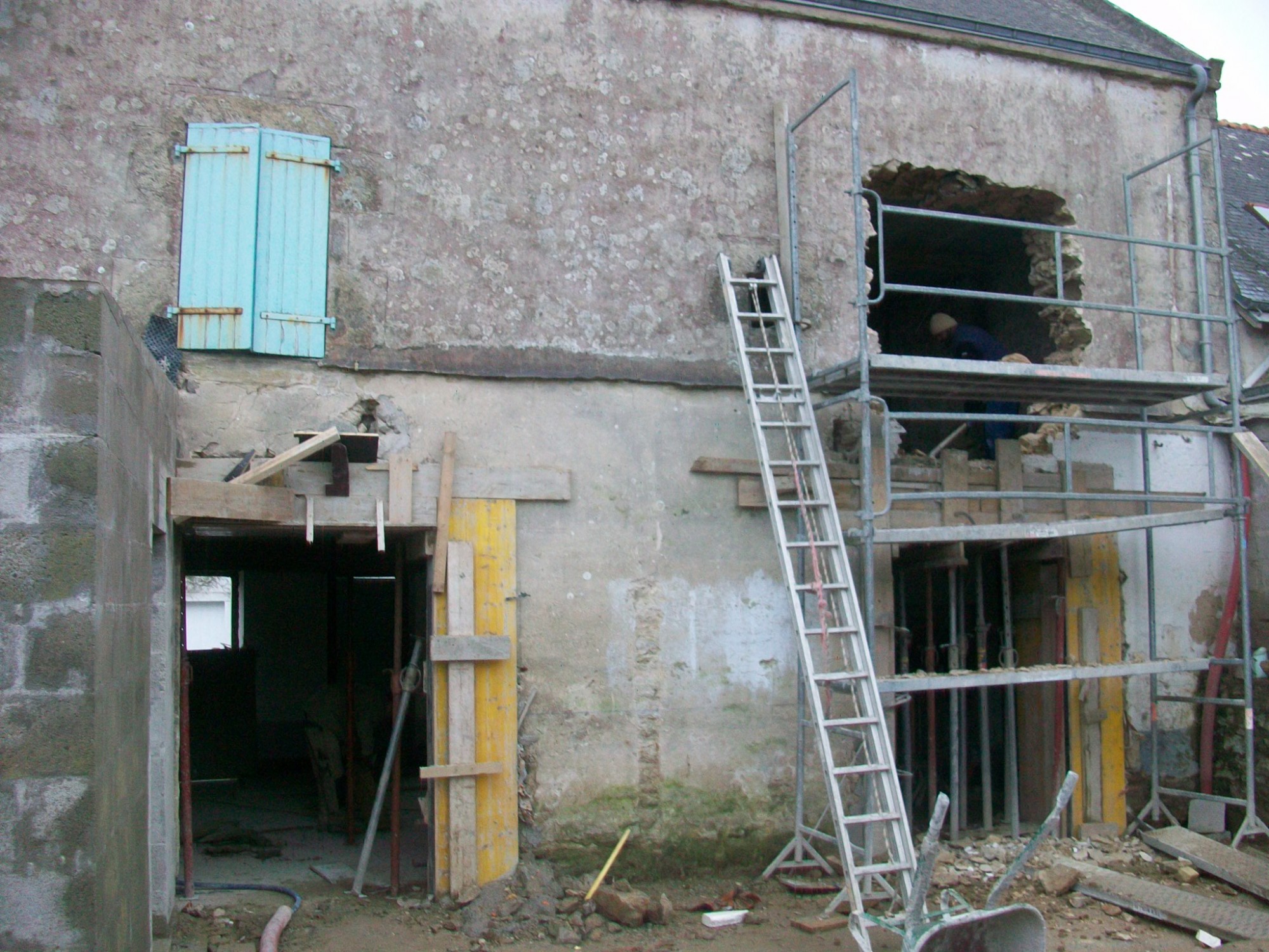Rénovation maison de bourg sur La Trinité Sur Mer, modification des ouvertures en façade
