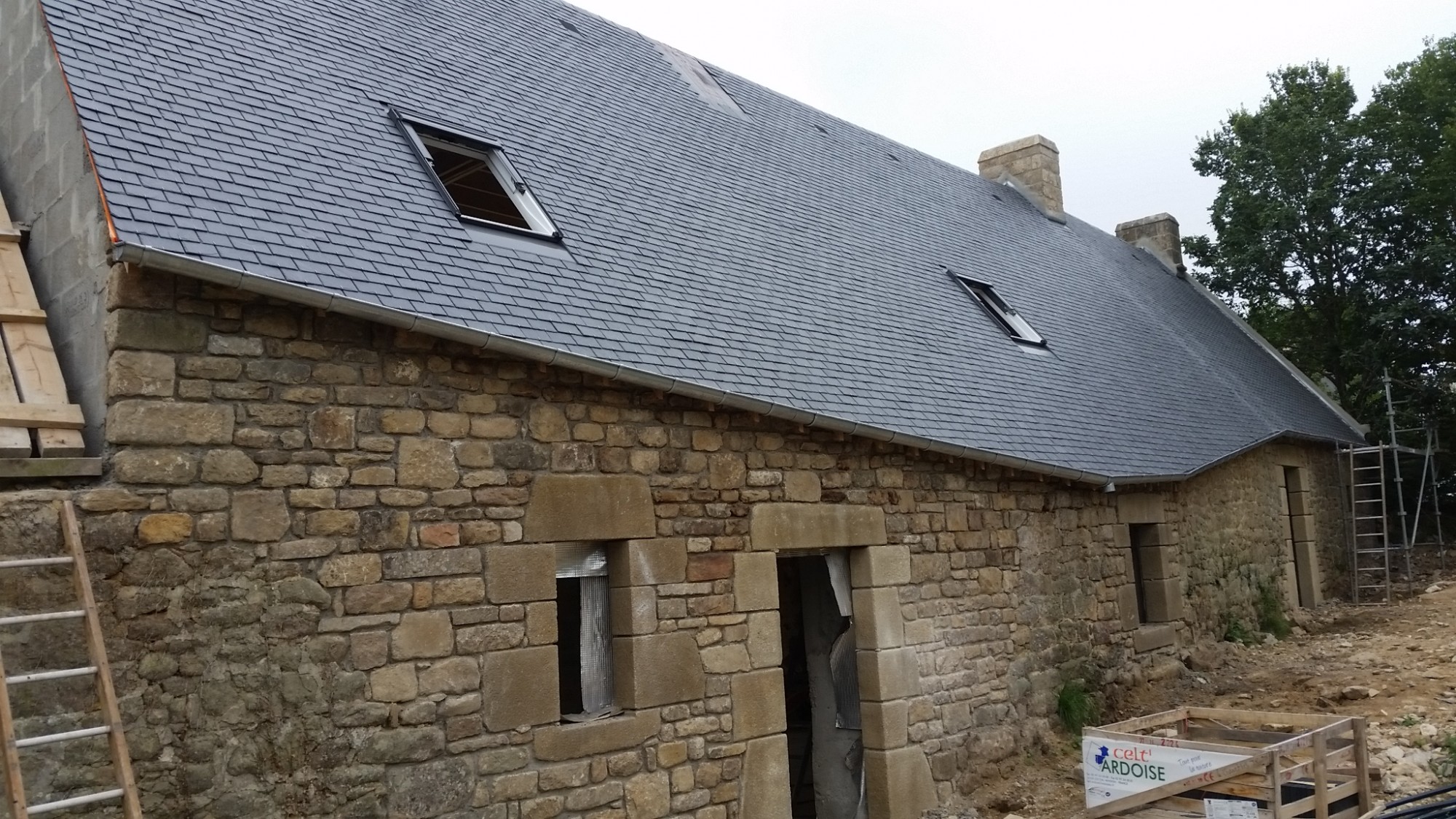 Rénovation bâtisse pierre Locmariaquer Morbihan(56), Passivéo, couverture façade nord